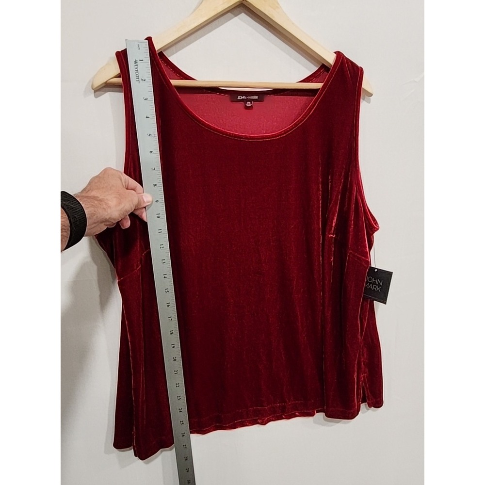 John‎ Mark NWT Blouse Womens 2X Red, Sleeveless Velvety Top, Soft Stretchy - Picture 6 of 8